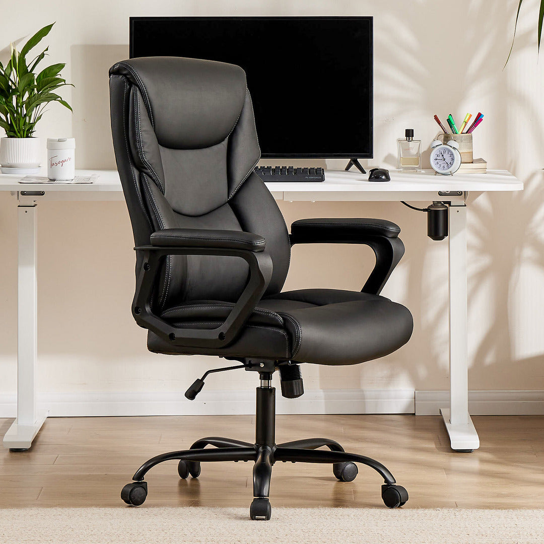 Ergonomic Office Desk Chair in PU Leather